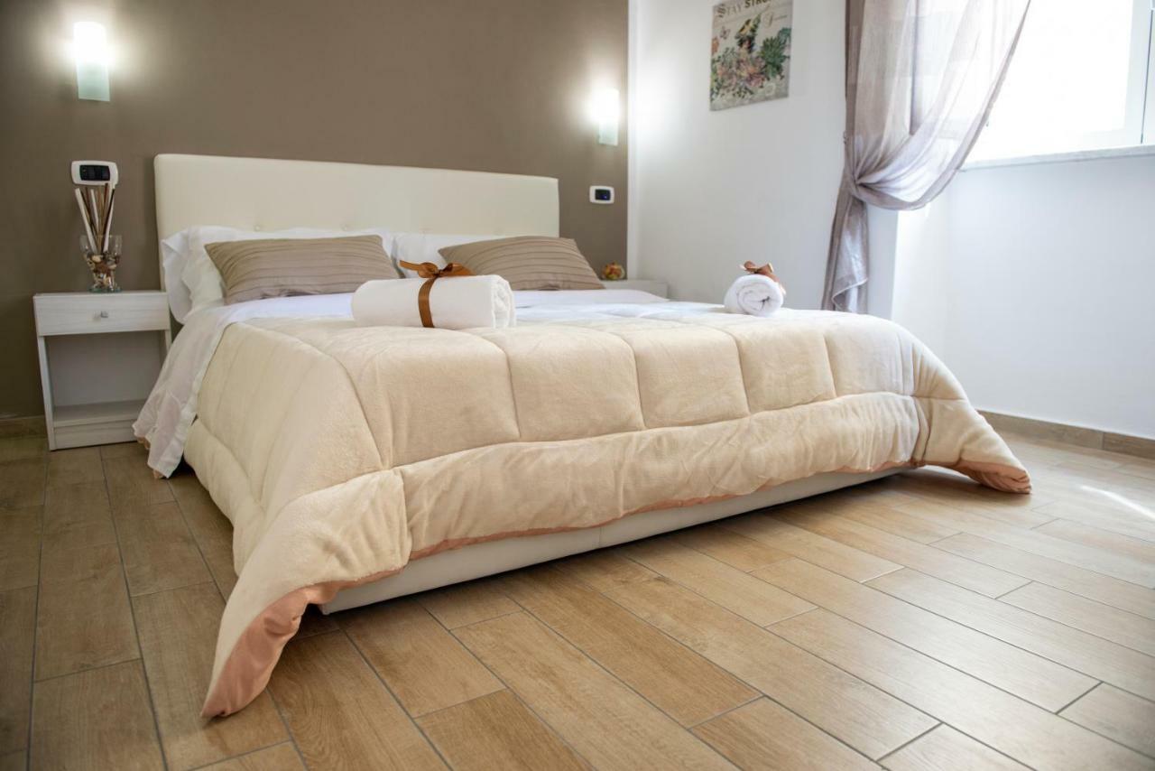 Smeraldo Suite Neapol Zewnętrze zdjęcie